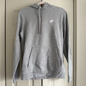 Nike Men’s Sportswear Club Fleece Hoodie